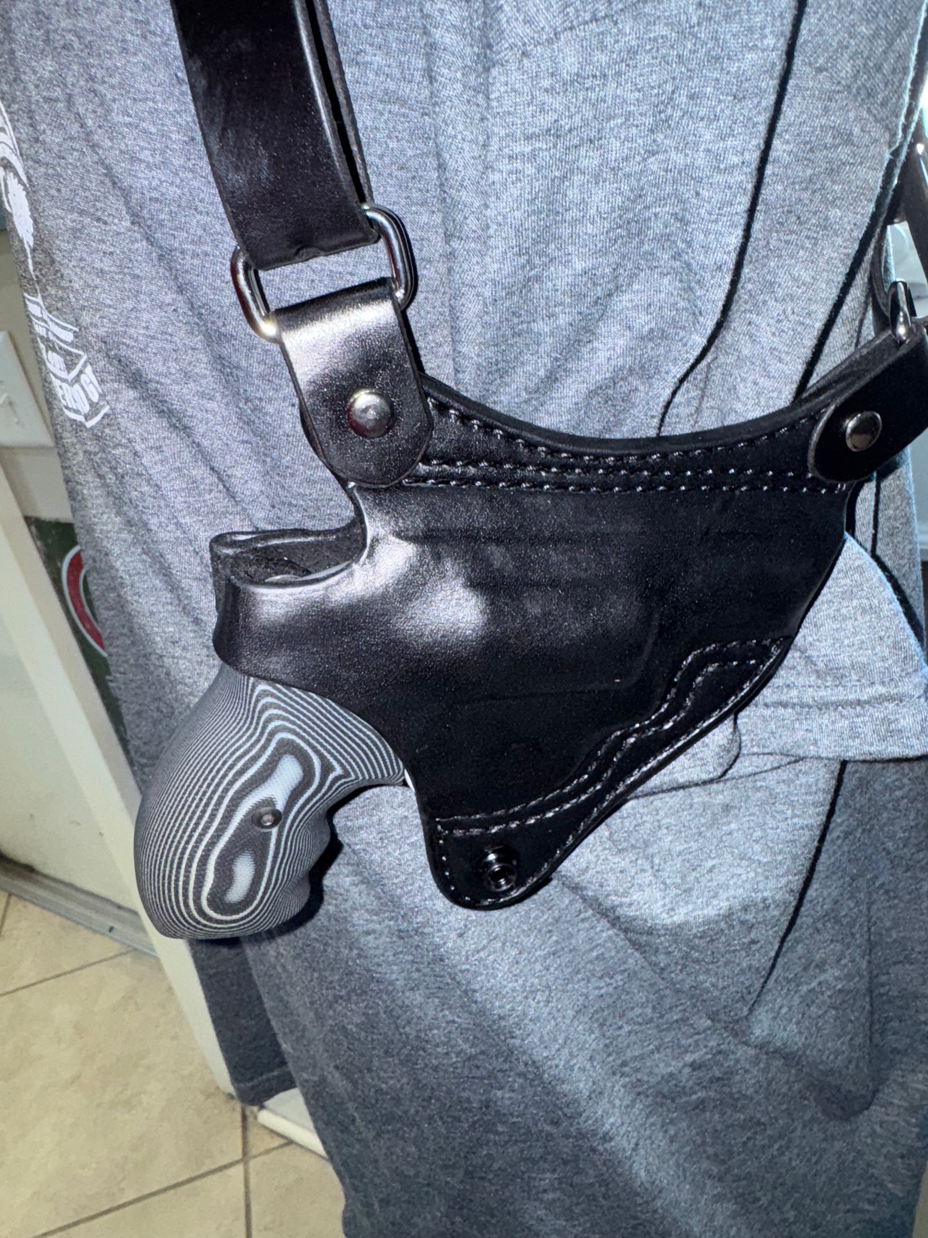 Smith & Wesson J Frame Single Shoulder Holster | Palmetto Leather