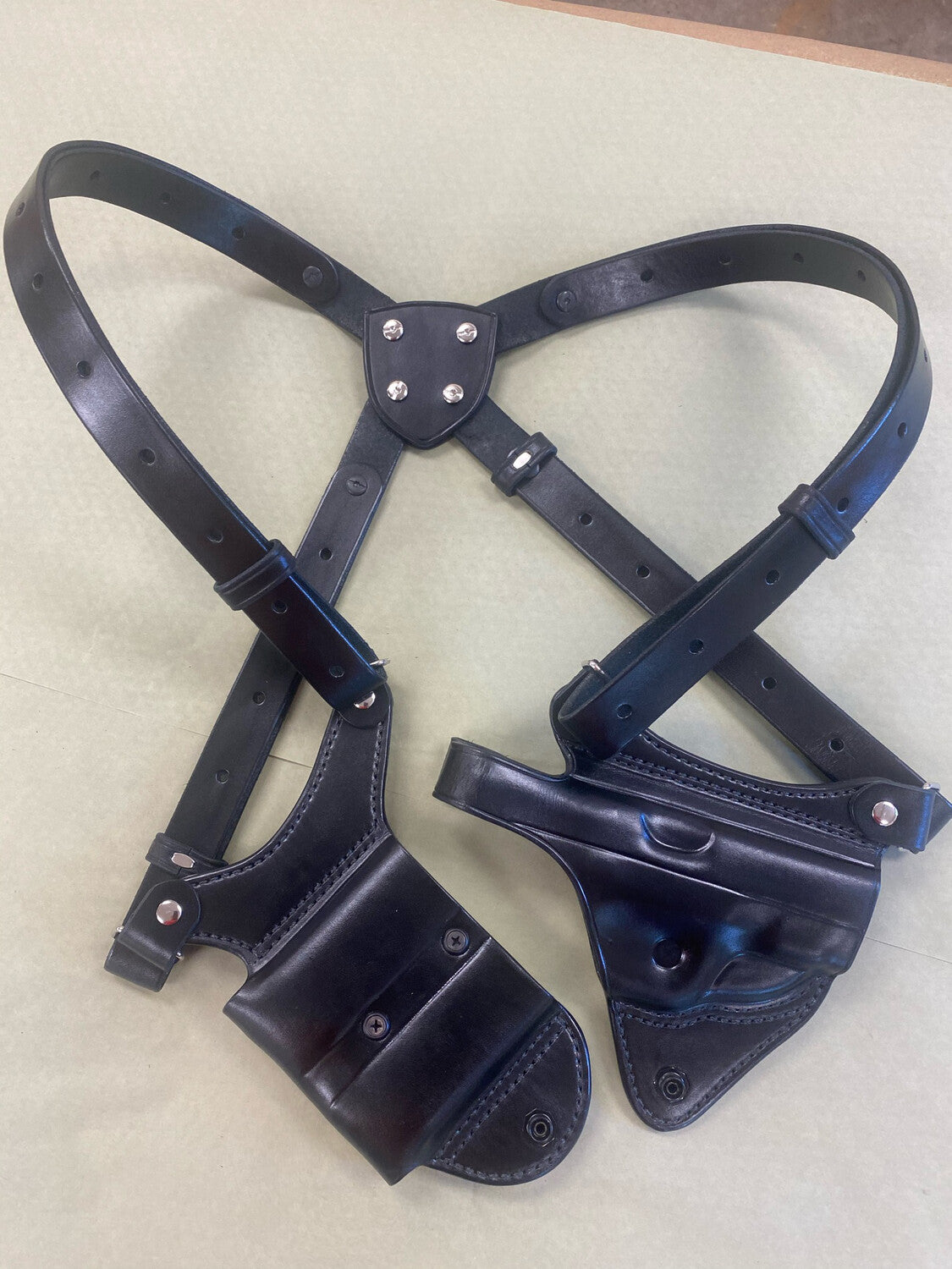 Tactical Shoulder Holster Rig For KAHR Pistols (CW380, PM9, Etc.) With Double Mag Pouch