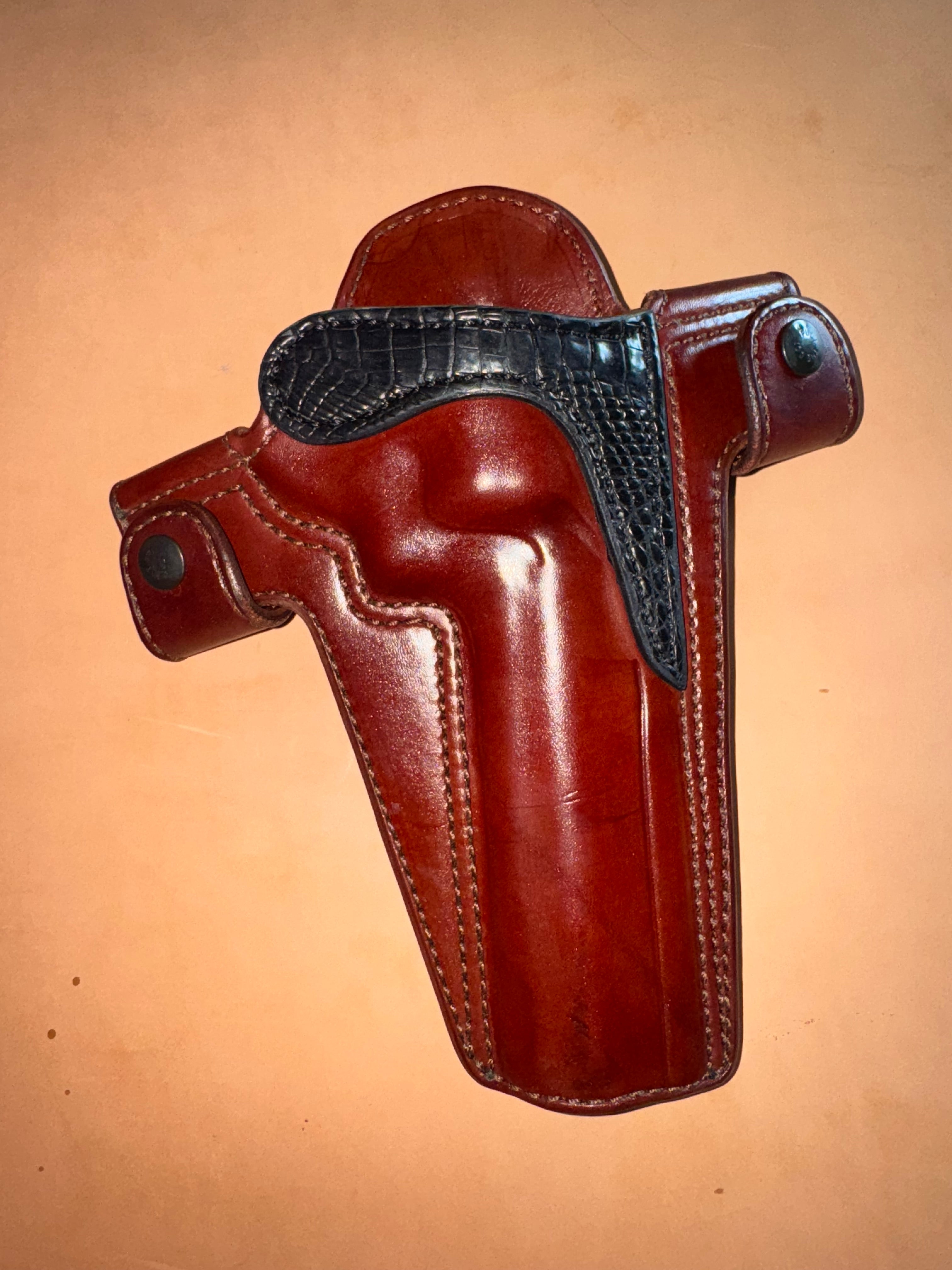 Colt Python 6" Model 1 Deluxe Lined Holster | Palmetto Leather