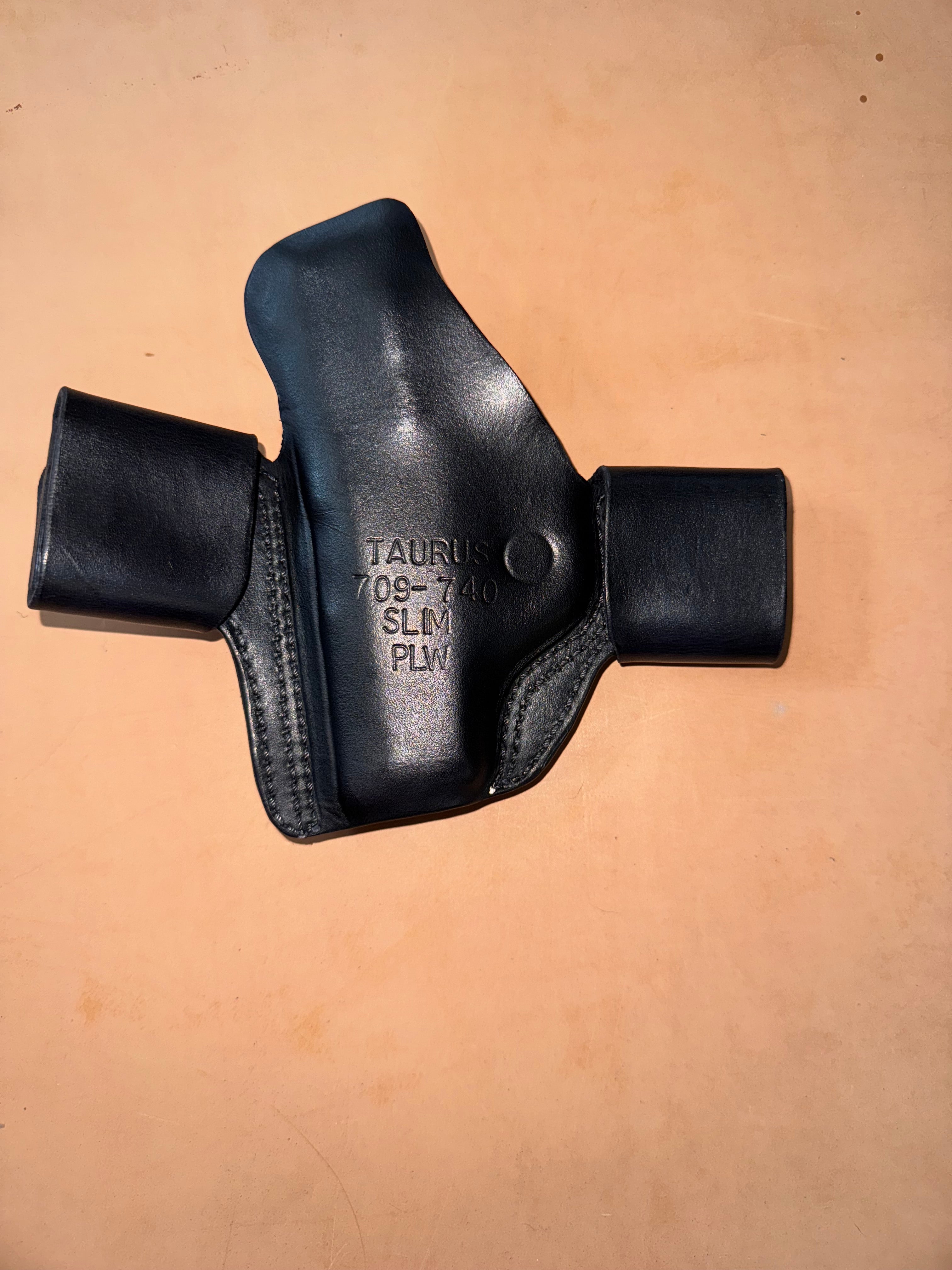 Taurus 709/740 Slim Holster | Palmetto Leather