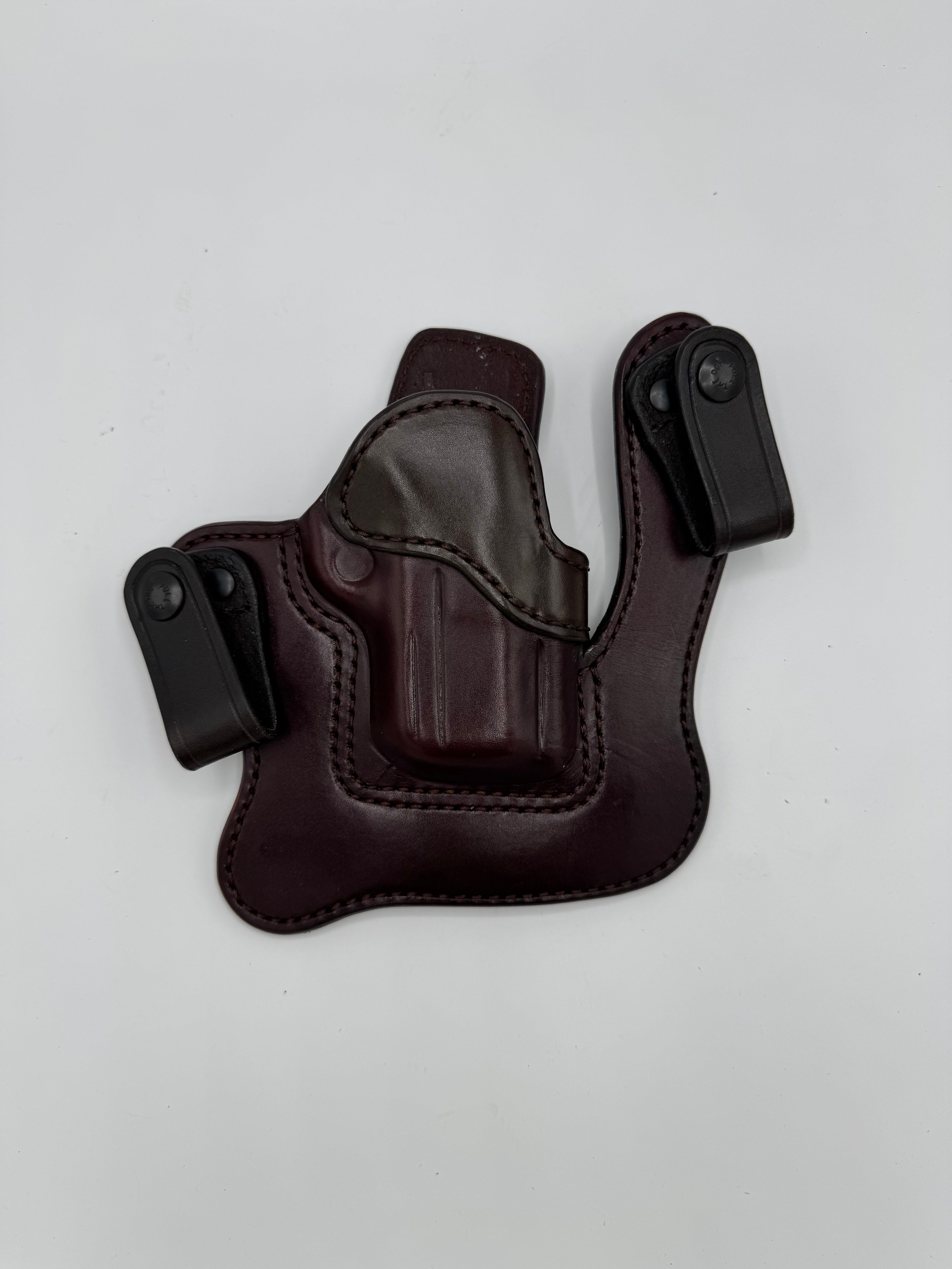 Wilson Combat 3.25" SFX9 IWB CCW Leather Holster | Palmetto Leather